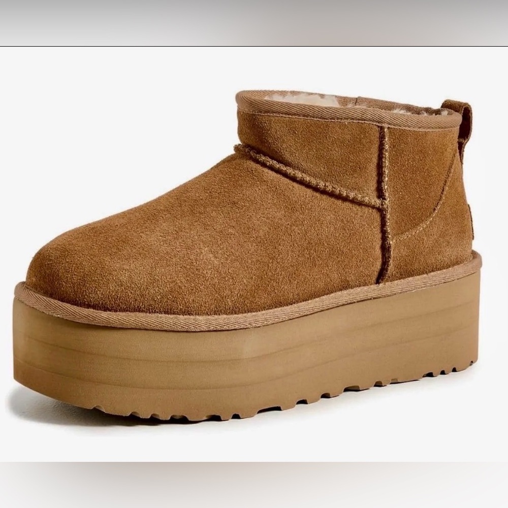 UGG Women's Classic Ultra Mini Platform Boot